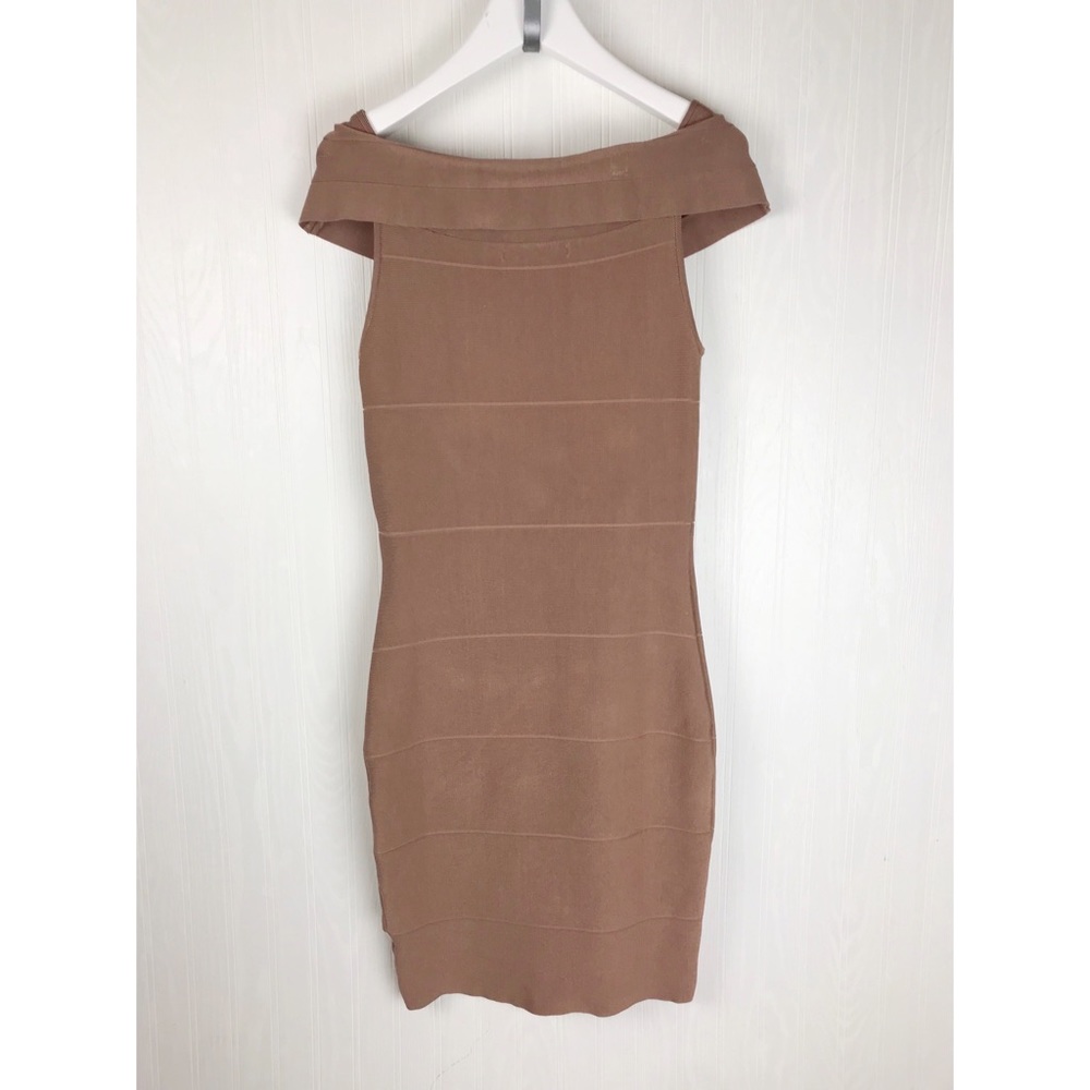 Boston proper over the shoulder bodycon dress - Picture 3 of 8